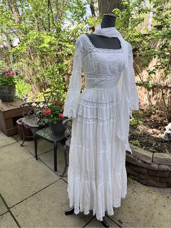 Cassar/Lily Simon Dresses & Skirts - VINTAGE 70s Lily Simon Montreal Lace Prairie Maxi Dress + Matching Scarf